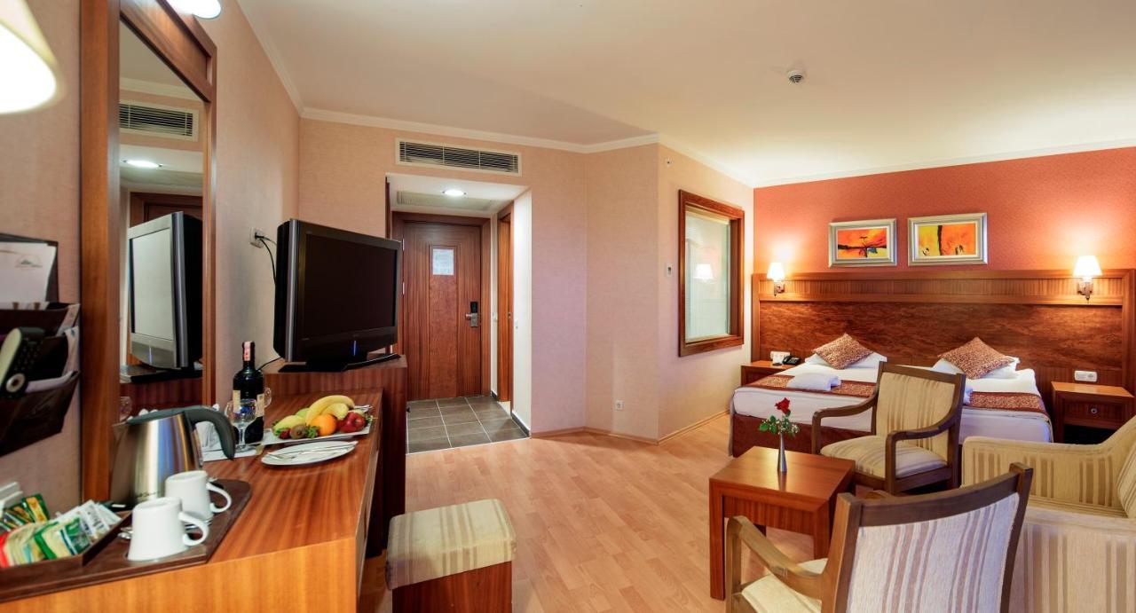 Alba Royal Hotel (Adults Only) Side Cameră foto